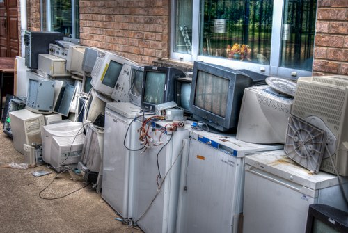 Keyboard navigation and clear webpage structure for accessible rubbish removal content